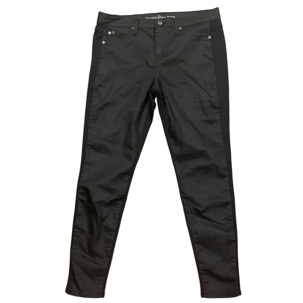 Second yoga W33” black stretch skinny ankle jeans with two different fabrics
